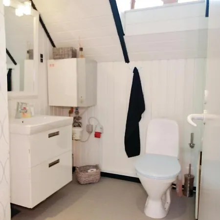 Three-bedroom Holiday In Semesterbostad