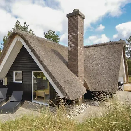 Semesterbostad Three-bedroom Holiday In Blåvand