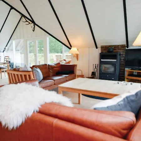 Three-bedroom Holiday In Semesterbostad Blåvand