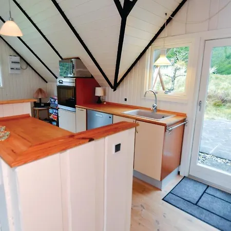 Three-bedroom Holiday In * Blåvand